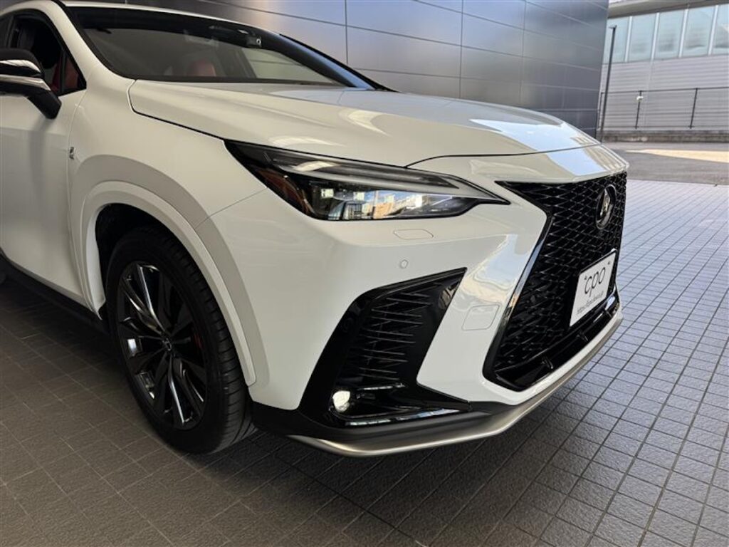 LEXUSのSUV・NXの画像