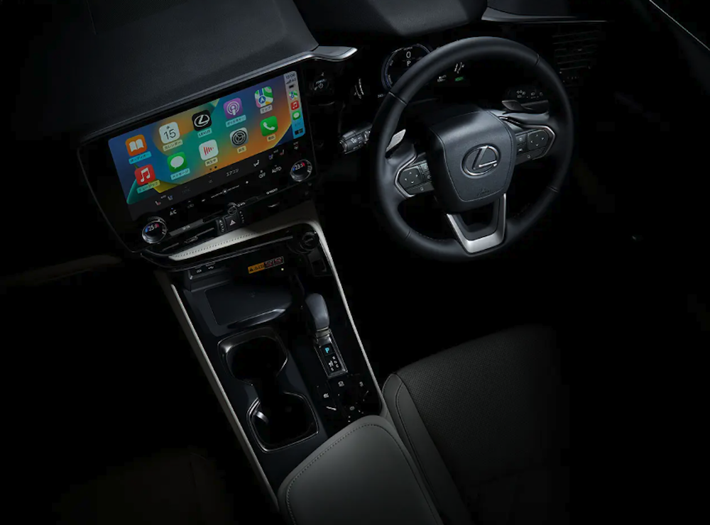 LEXUSのSUV・NXの画像